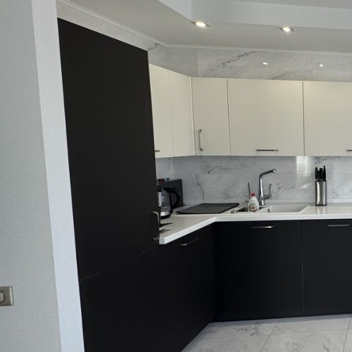 3-комн квартира улица Ирины Левченко, 1