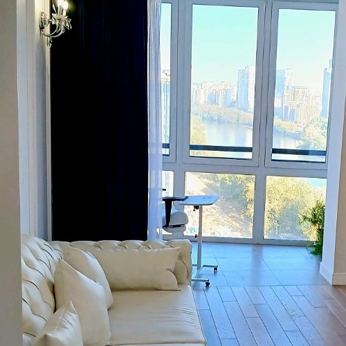 3-комн квартира Береговой проезд, 1А