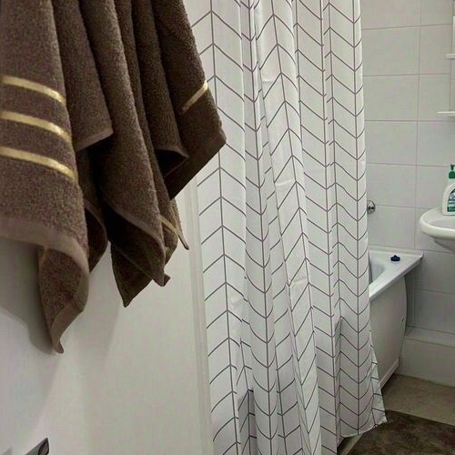 4-комн квартира улица Недорубова, 32