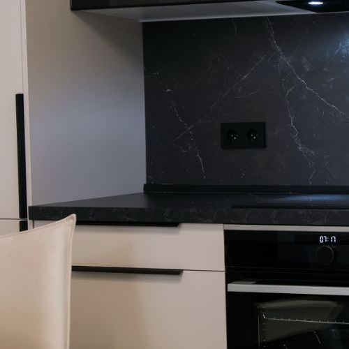 2-комн квартира улица Вертолетчиков, 21к5