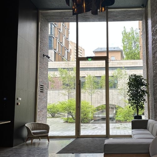 3-комн квартира Тессинский переулок, 1