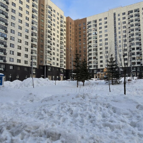 3-комн квартира ул Кварцевая,  д. 5,  к. 1