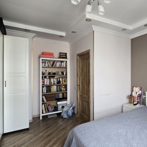 3-комн квартира бульвар Веласкеса, 3к3