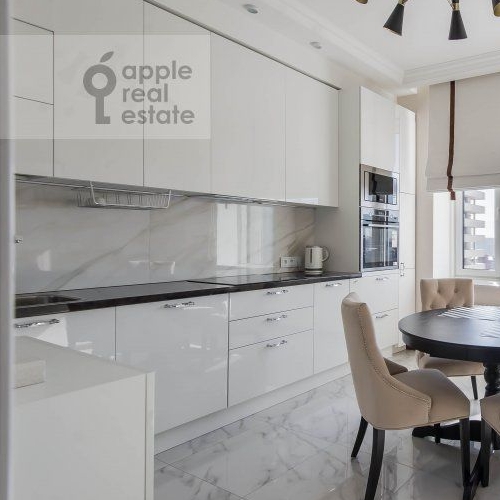 3-комн квартира Минская улица, 2