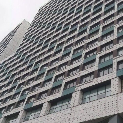 2-комн квартира улица Авиаконструктора Сухого, 2к1