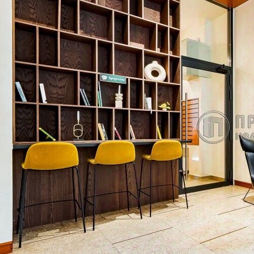 5-комн квартира улица Казакова, 7