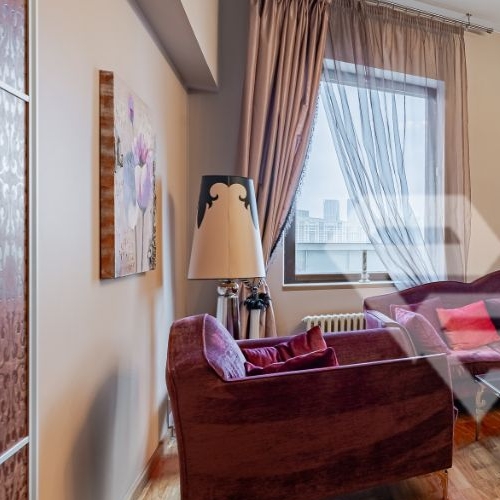 5-комн квартира Минская улица, 1ГК2