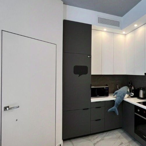 2-комн квартира улица Хромова, 3