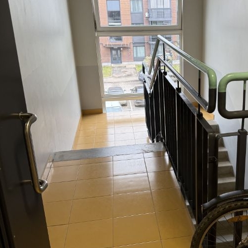 1-комн квартира д. Красный Поселок, улица Конюхова, 4