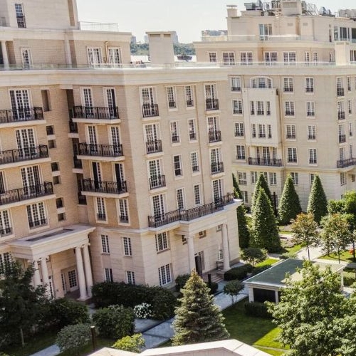 4-комн квартира улица Ефремова, 19к1