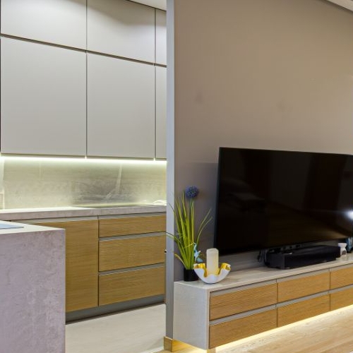 4-комн квартира улица Советской Армии, 6