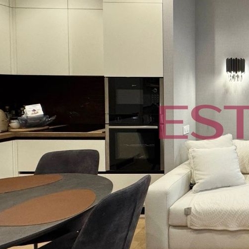 2-комн квартира улица Василисы Кожиной, 13