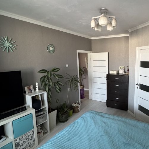 2-комн квартира улица Льва Яшина, 1