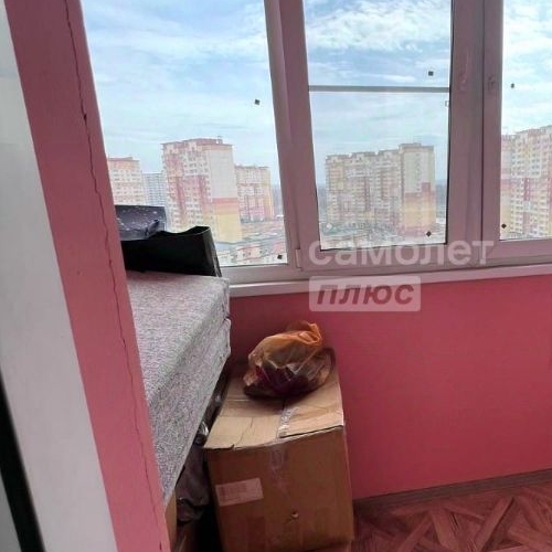 3-комн квартира Новые Островцы мкр, д. Островцы, улица Баулинская, 4