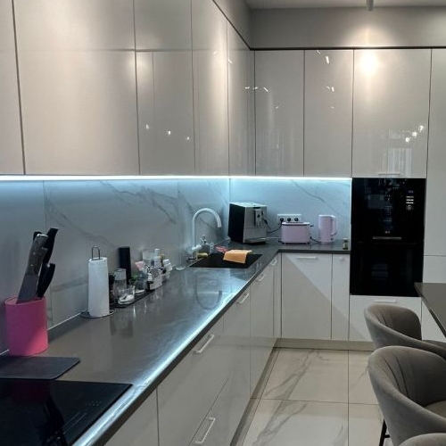 3-комн квартира Береговой проезд, 1А