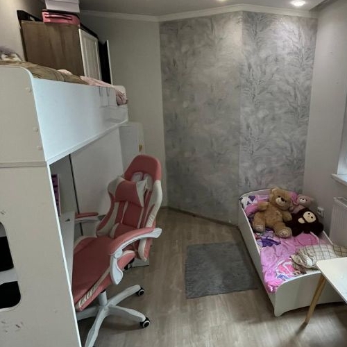 2-комн квартира Октябрьский пгт, улица Ленина, 25