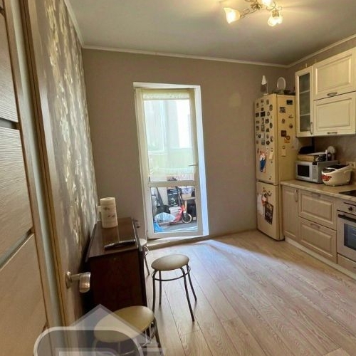 1-комн квартира пос. Володарского, Текстильная улица, 8к1