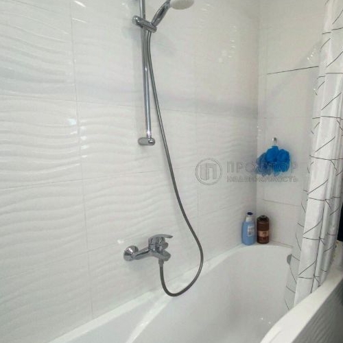 2-комн квартира бульвар Академика Ландау, 5к1