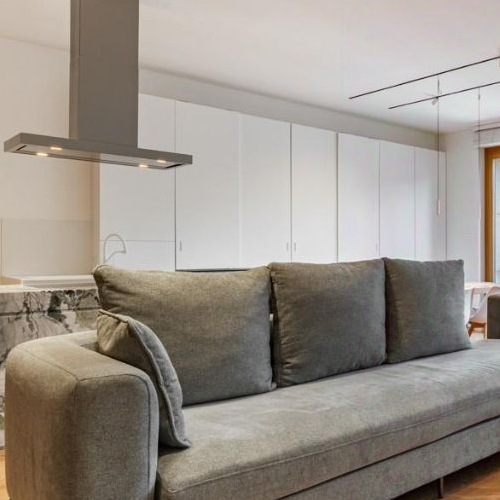 4-комн квартира улица Льва Толстого, 23к1