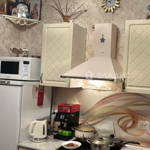 1-комн квартира Октябрьский пгт, улица Школьная, 1к2