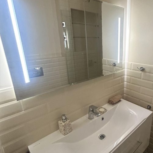 2-комн квартира улица Маршала Катукова, 24к3