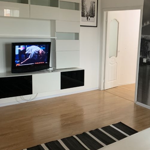 2-комн квартира Авиационный мкр, улица Жуковского, 14/18