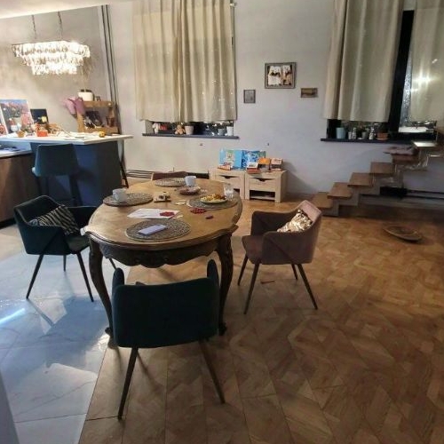 6-комн квартира Домостроительная улица, 14