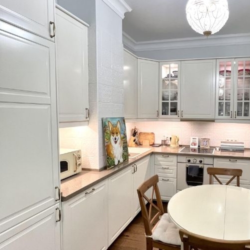 2-комн квартира Международный кв-л, Клязьма-Старбеево мкр, улица Береговая, 1А