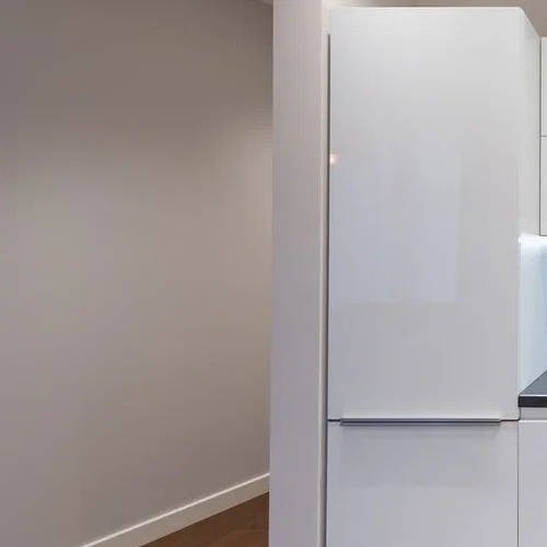 2-комн квартира улица Маршала Рыбалко, 2к4