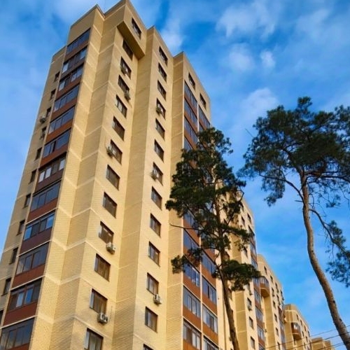 3-комн квартира Удельная пгт, улица Солнечная, 37