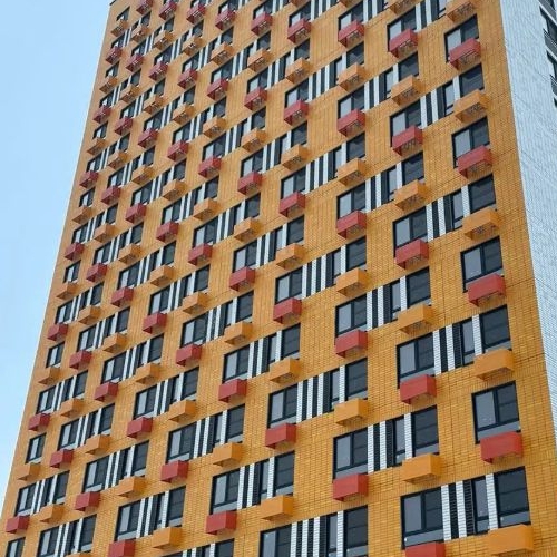 4-комн квартира улица Вертолетчиков, 21к4