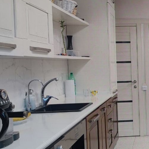 3-комн квартира Холмогорская улица, 2к3