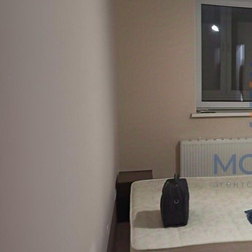 1-комн квартира улица Генерала Донскова, 27к2