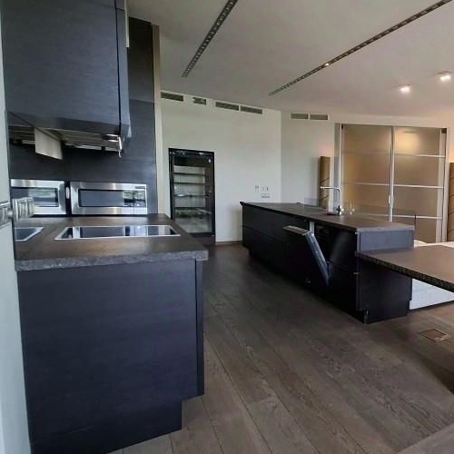 4-комн квартира Минская улица, 1ГК2