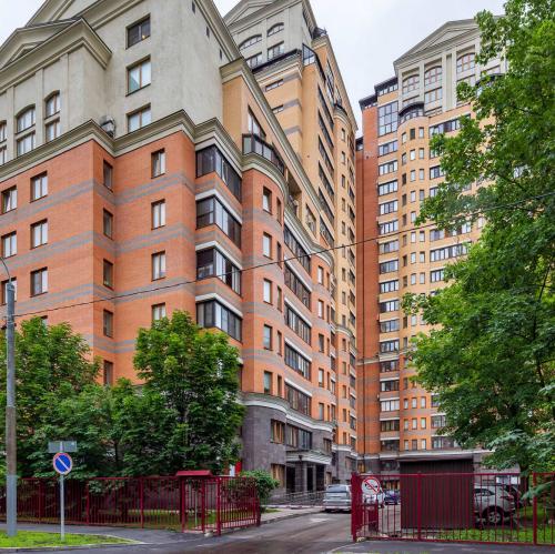 6-комн квартира 10-я Парковая улица,  д. 20