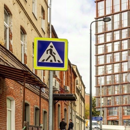 2-комн квартира улица Казакова, 7