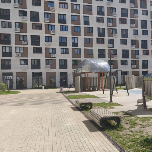 2-комн квартира улица Коминтерна, 15