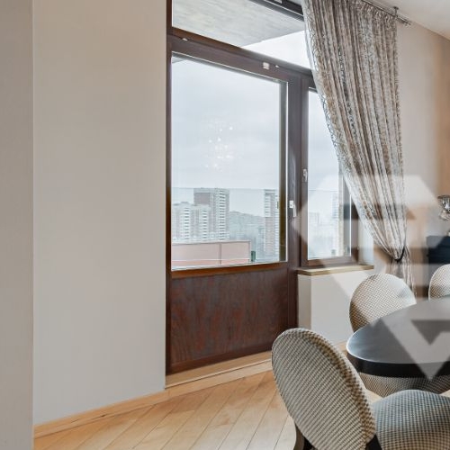 5-комн квартира Минская улица, 1ГК2