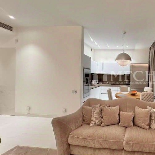 3-комн квартира улица Советской Армии, 6