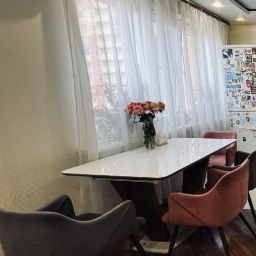 3-комн квартира Новые Островцы мкр, д. Островцы, улица Баулинская, 8