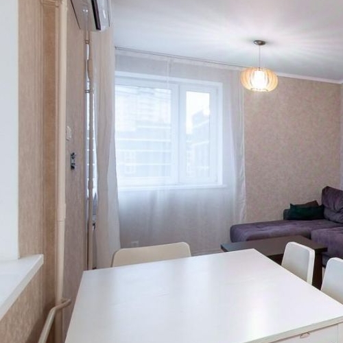 2-комн квартира улица Татьянин Парк, 11