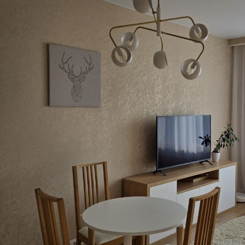 2-комн квартира бульвар Академика Ландау, 1