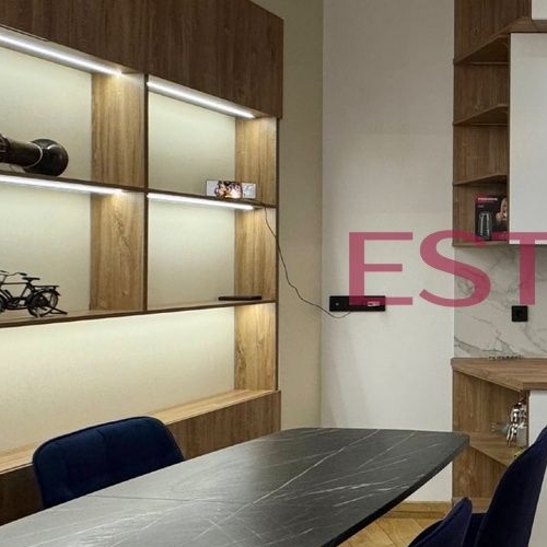 3-комн квартира улица Василисы Кожиной, 13