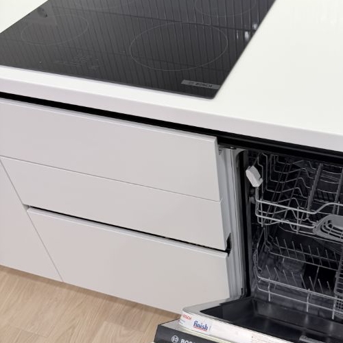 2-комн квартира Филевская Б. ул,  д. 3к3