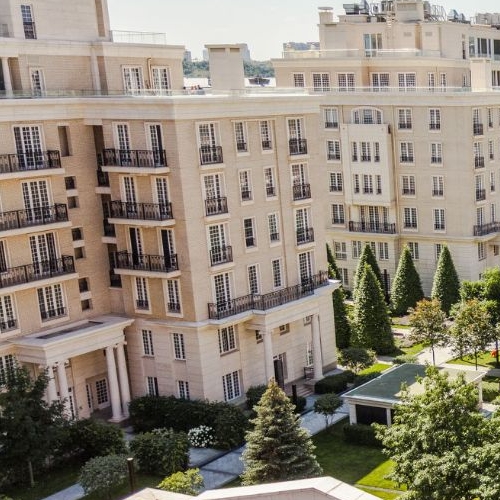 5-комн квартира улица Ефремова, 19к1