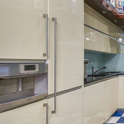 4-комн квартира Минская улица, 1ГК1