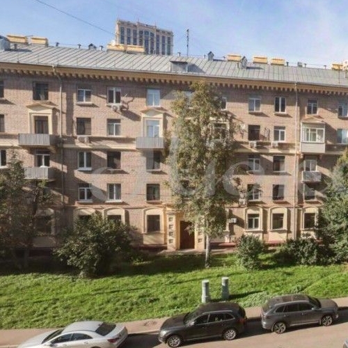 4-комн квартира улица Маршала Конева, 14