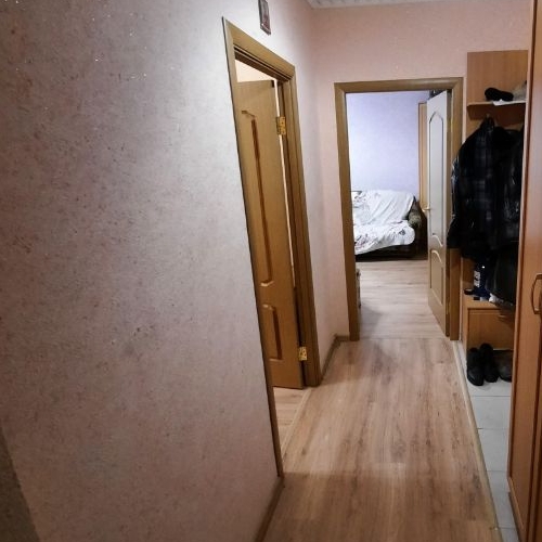 2-комн квартира проспект Защитников Москвы, 8