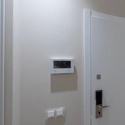 2-комн квартира улица Маршала Рыбалко, 2к4