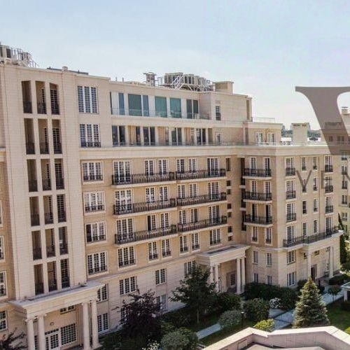 5-комн квартира улица Ефремова, 19к2